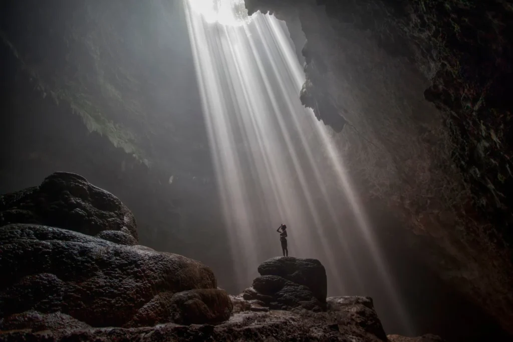 Explore the Hidden Beauty of Goa Jomblang Cave ​